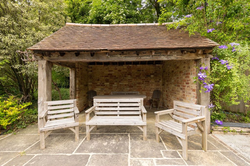 Additional image 29 of 5 bed detached house for saleSpinfield Lane West, Marlow SL7