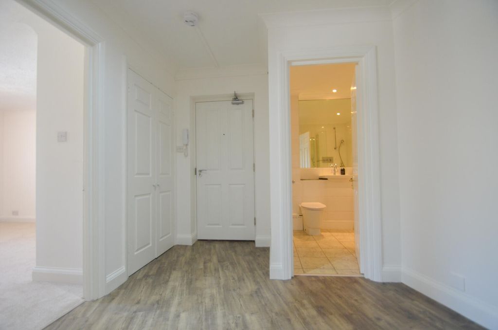 Additional image 3 of 2 bed flat for saleLower Street, Pulborough RH20