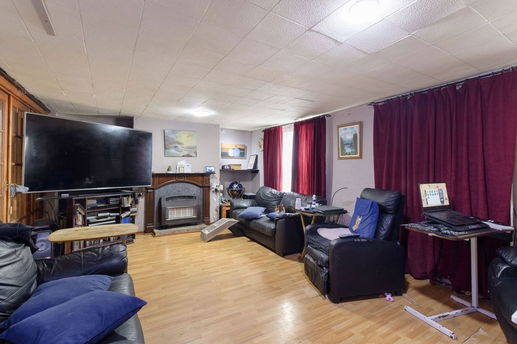 Additional image 2 of 5 bed end terrace house for saleChurch Street, Ledbury, Herefordshire HR8