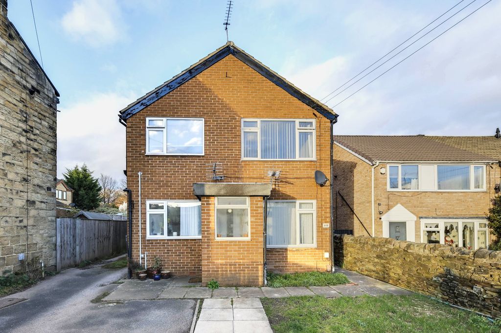 2 bed flat for saleValley Road, Pudsey, West Yorkshire LS28