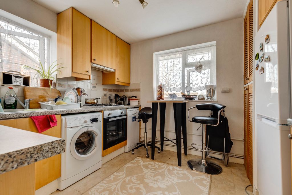 Additional image 4 of 2 bed maisonette for saleFlat, Pearson Court, Central Road, Morden SM4