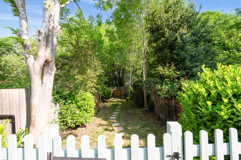 Additional image 19 of 3 bed terraced house for saleMaycross Avenue, Morden SM4