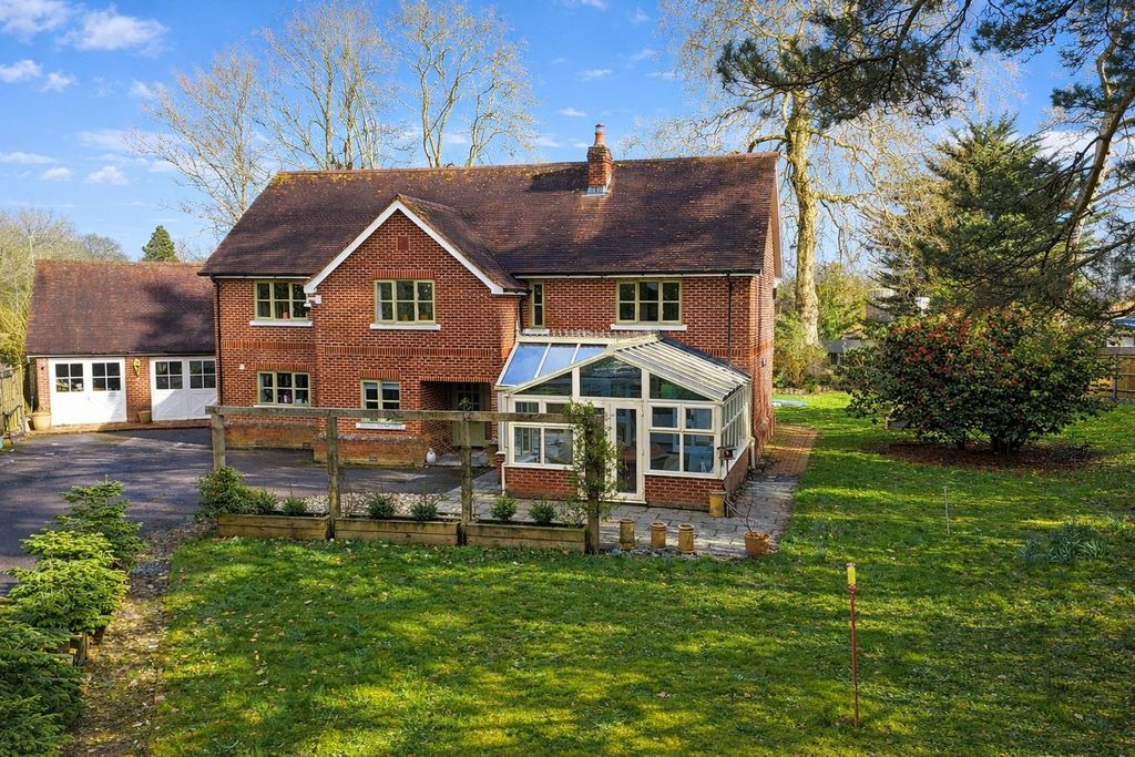 6 bed detached house for saleShrubbs Hill Road, Lyndhurst SO43