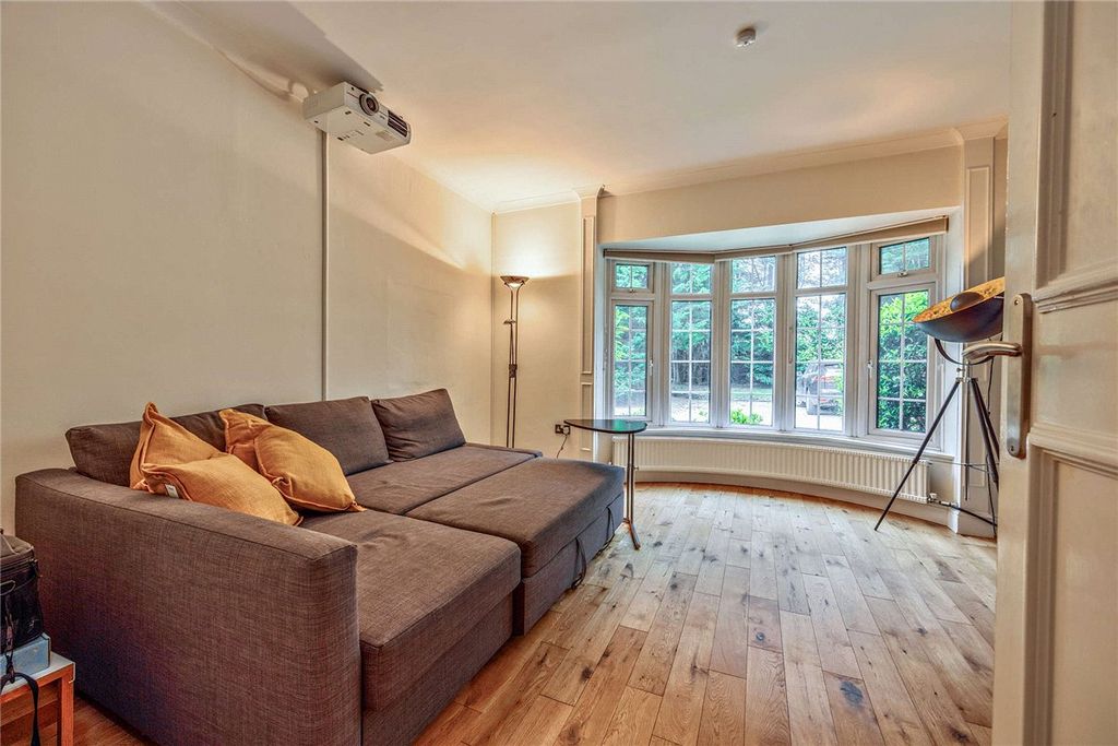 Additional image 23 of 5 bed detached house for saleAndover Road, Newbury, Berkshire RG14