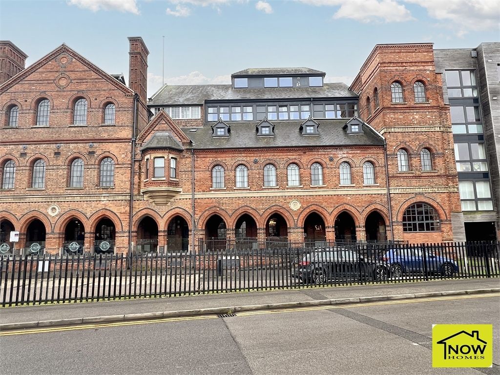 2 bed flat for saleThe Tankard Building, Warwick Brewery, Newark, Nottinghamshire. NG24