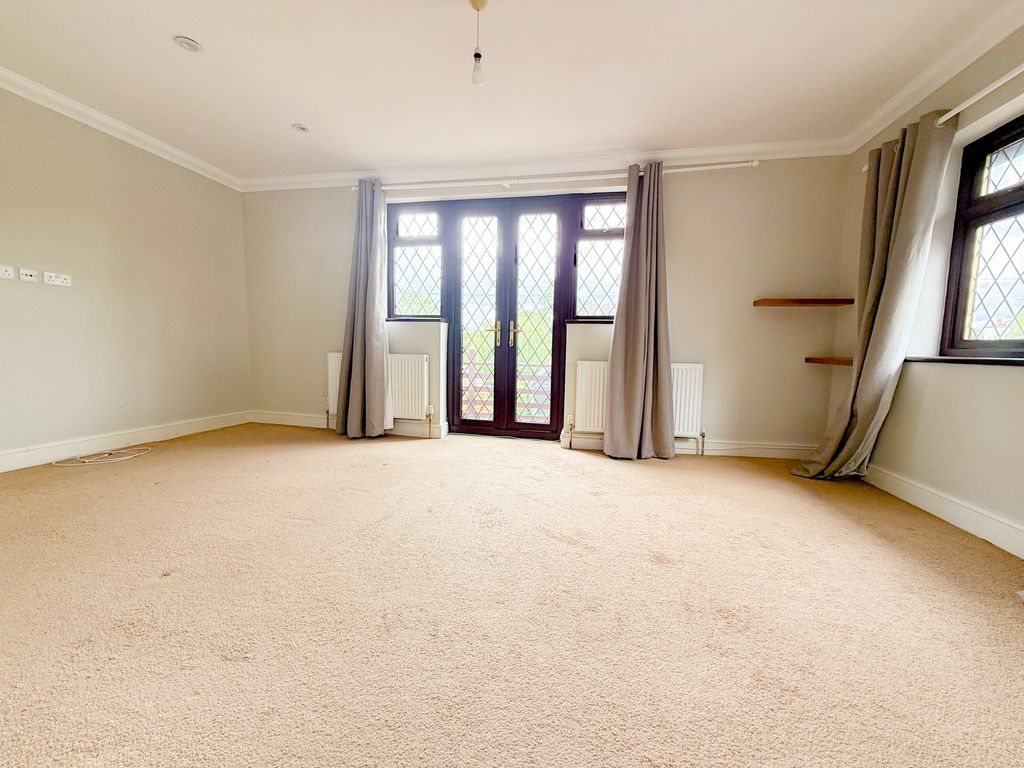 Additional image 15 of 5 bed detached house for saleHeath Drive, Potters Bar, Hertfordshire EN6