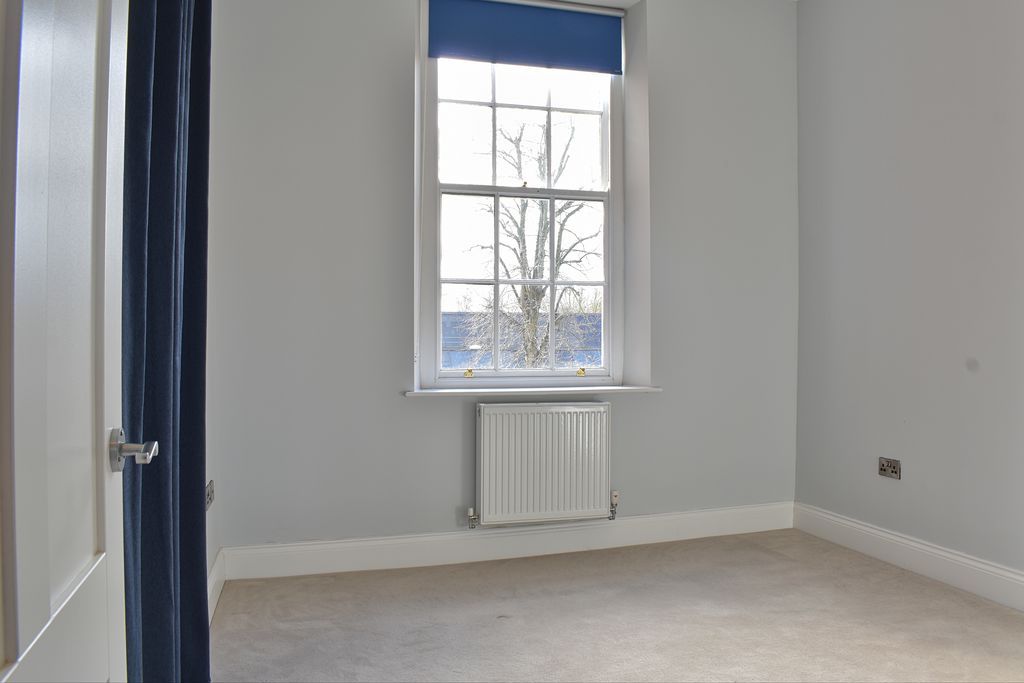 Additional image 8 of 2 bed flat for saleBalderton Gate, Newark NG24