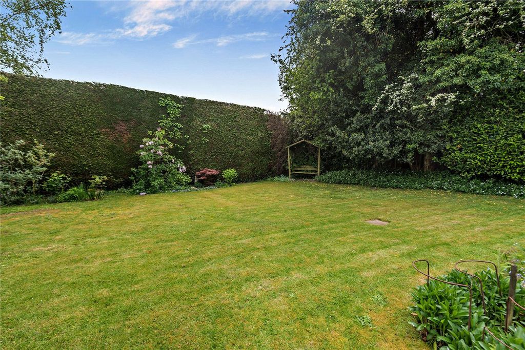 Additional image 25 of 5 bed detached house for saleAndover Road, Newbury, Berkshire RG14