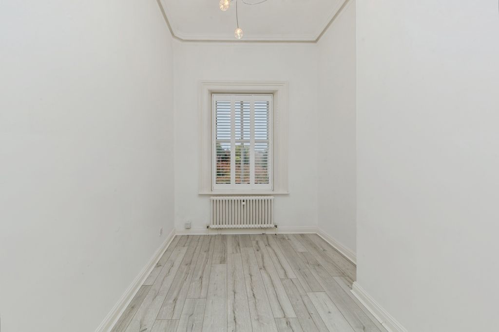 Additional image 18 of 2 bed flat for saleBlandford Drive, Macclesfield, Cheshire SK11