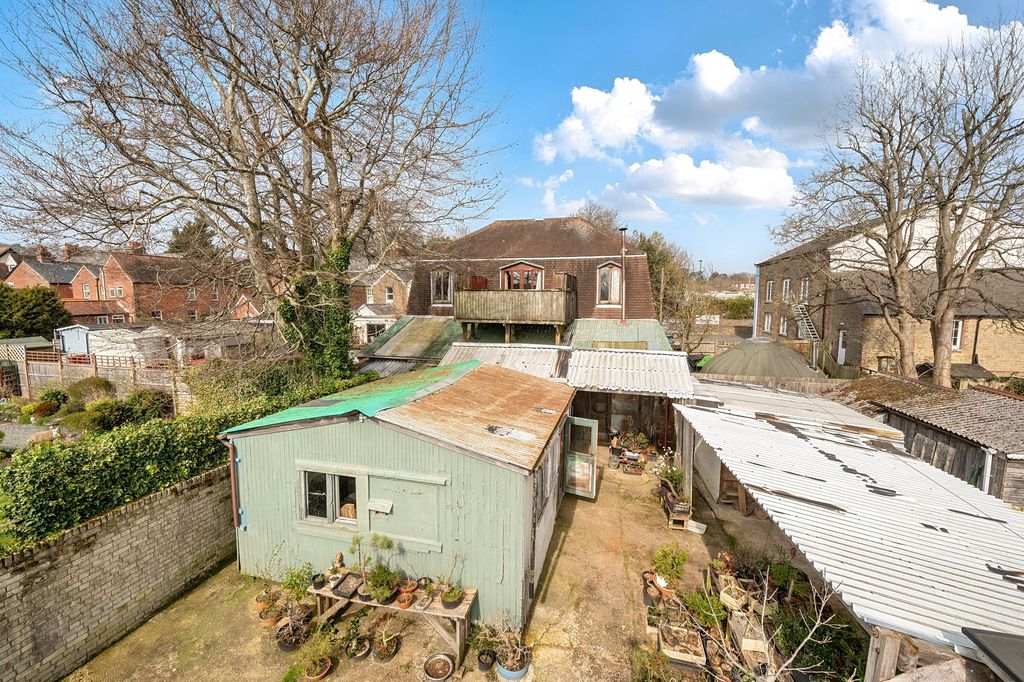 Additional image 6 of 3 bed maisonette for saleBriarwood Workshop And Studio, Bepton Road, Midhurst GU29