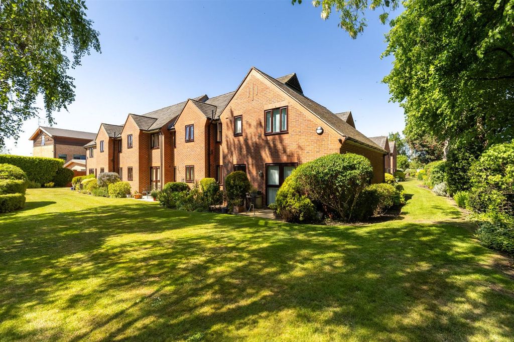 1 bed property for saleBeam Street, Cromwell Court Beam Street CW5