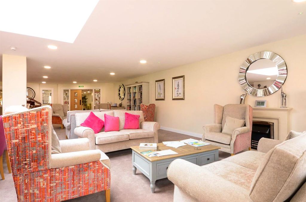 Additional image 24 of 2 bed flat for saleElizabeth House, St. Giles Mews, Stony Stratford, Milton Keynes MK11