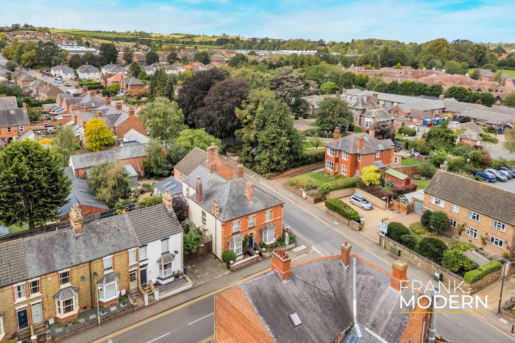 Additional image 2 of 4 bed property for saleWest Road, Oakham LE15