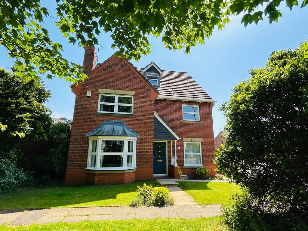 4 bed detached house for saleBucklow Gardens, Lymm WA13