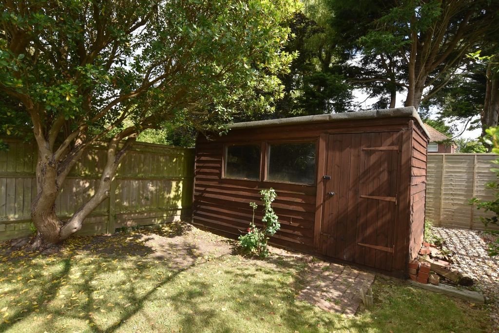 Additional image 27 of 4 bed detached house for saleQueens Road, Littlestone TN28