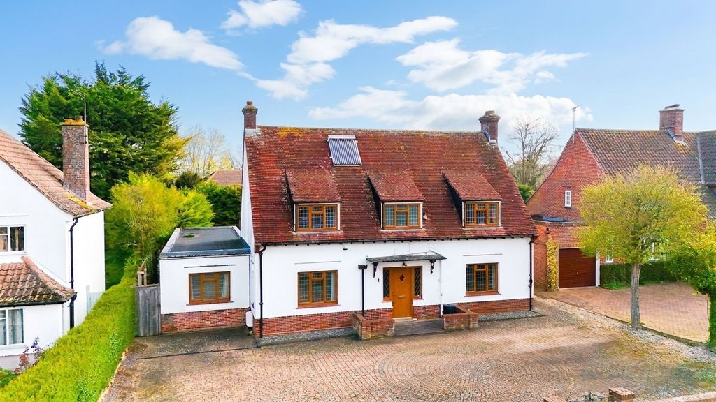4 bed detached house for saleHamilton Road, Newmarket CB8