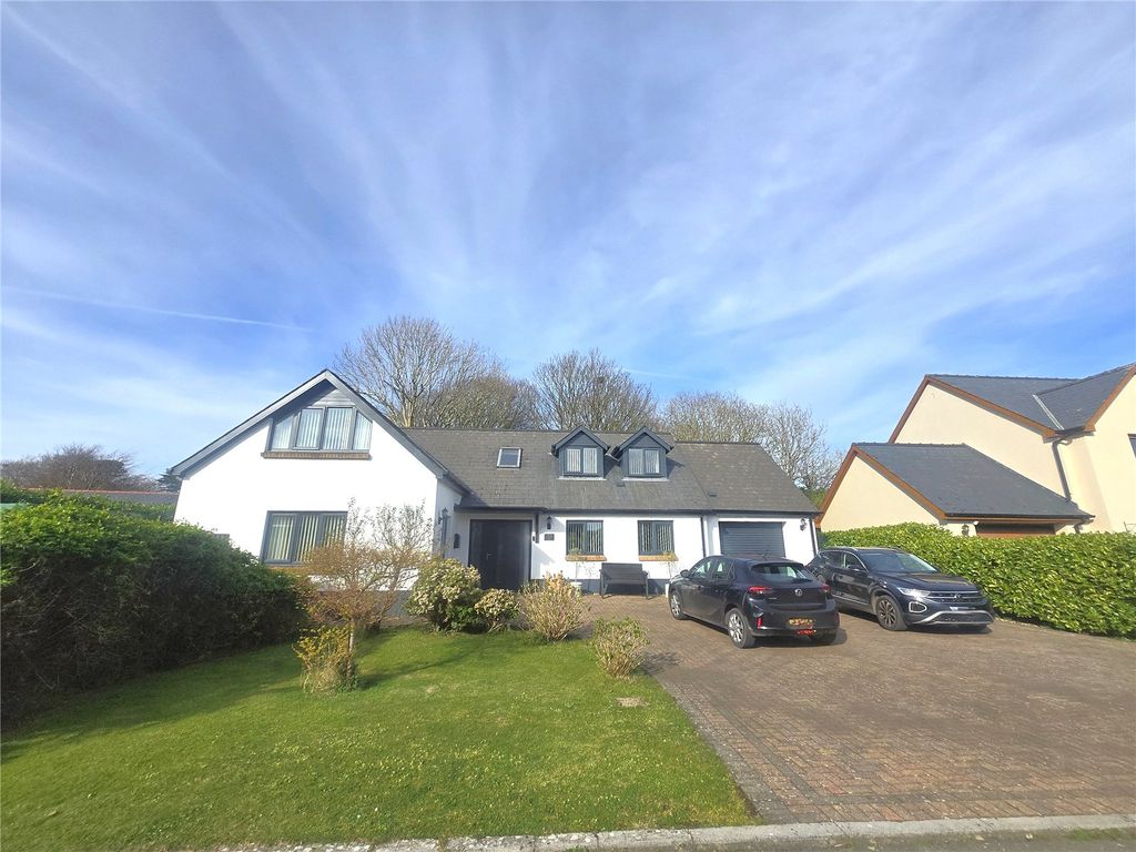 4 bed detached house for saleFreemans Walk, Pembroke, Pembrokeshire SA71