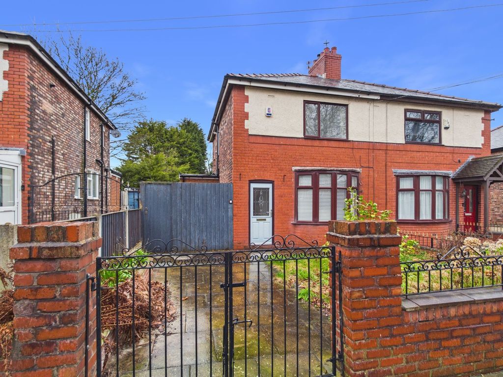 2 bed semi-detached house for saleScotchbarn Lane, Prescot, Liverpool. L35