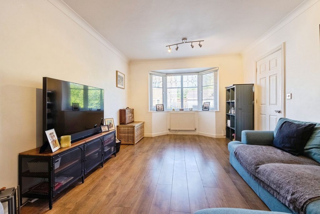 Additional image 4 of 5 bed detached house for saleGleneagles Drive, West Yorkshire WF6