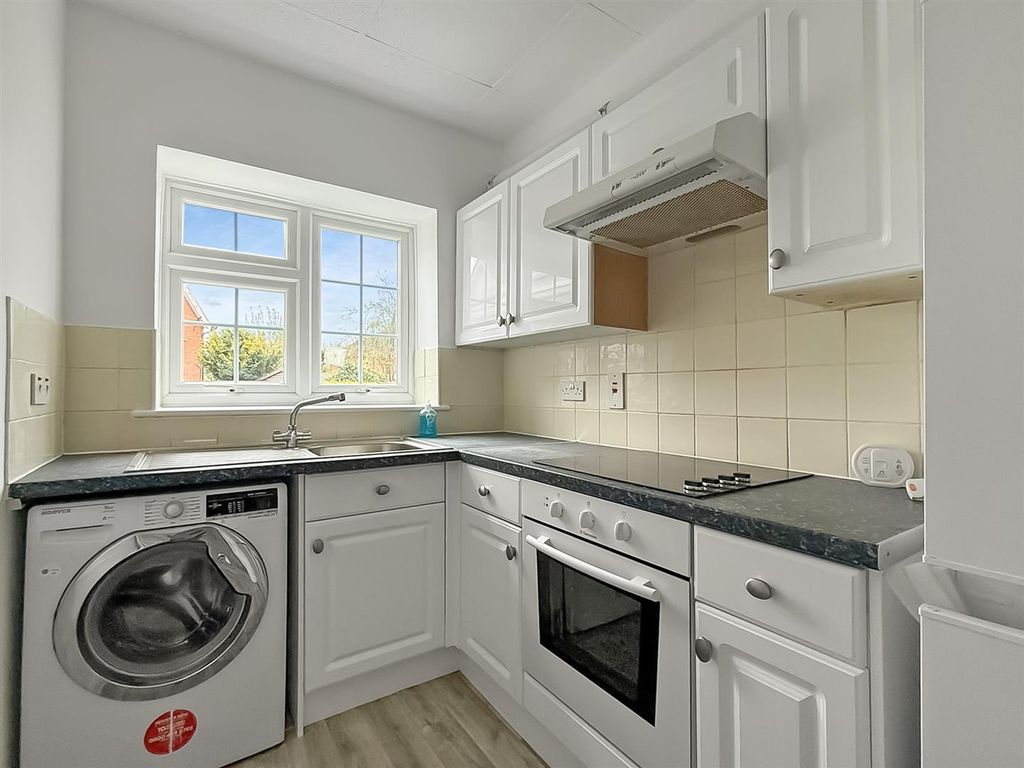 Additional image 3 of 1 bed flat for saleHeath Road, Newmarket CB8
