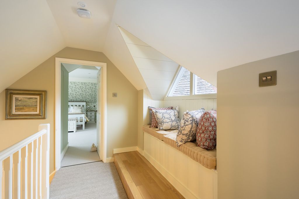 Additional image 18 of 5 bed detached house for saleHighfield Park, Marlow SL7