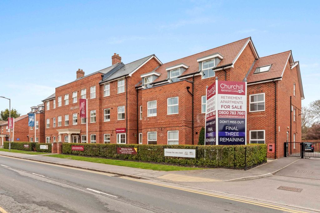 Additional image 2 of 1 bed flat for salePeel Lodge, Dean Street, Marlow, Buckinghamshire SL7