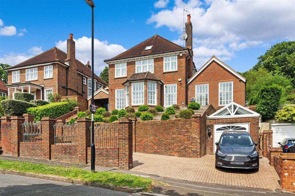 6 bed detached house for saleMonahan Avenue, Purley CR8