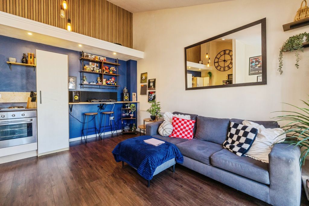 Additional image 6 of 1 bed maisonette for saleGage Court, Lincoln LN2