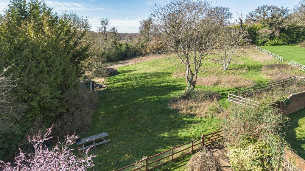 Additional image 29 of 6 bed detached house for saleHighfield Park, Marlow SL7