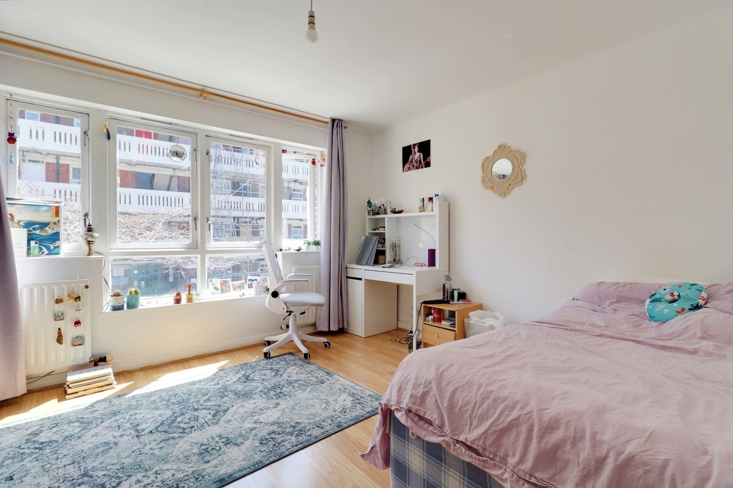 4 Bed Terraced House, Chaplin Close, SE1, N1 7GU photo 5