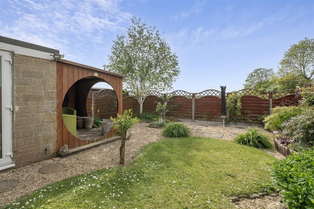 Additional image 18 of 3 bed semi-detached house for saleBeech Road, Martock TA12
