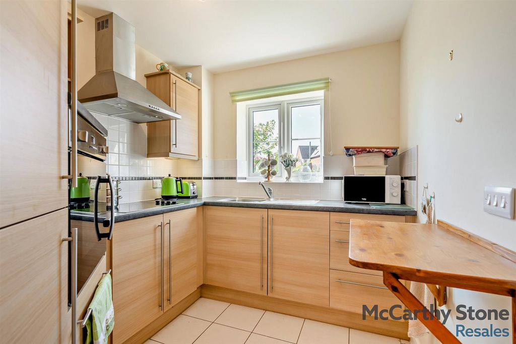 Additional image 6 of 1 bed flat for saleRyebeck Court, Eastgate, Pickering YO18