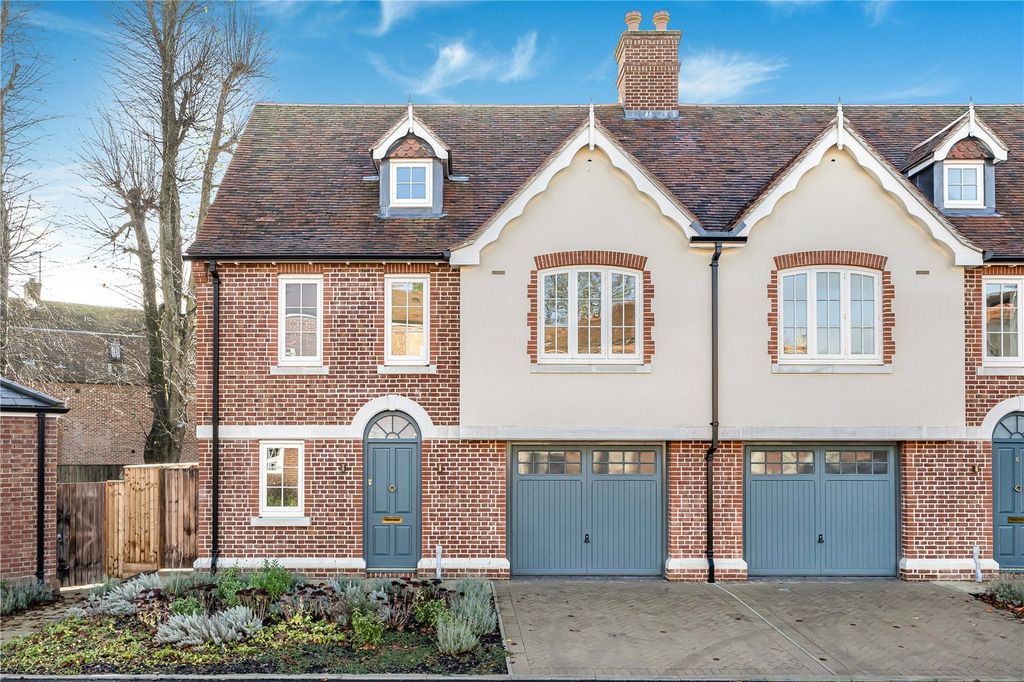 Additional image 8 of 3 bed semi-detached house for saleSt Peters Mews, The Parade, Marlborough, Wiltshire SN8