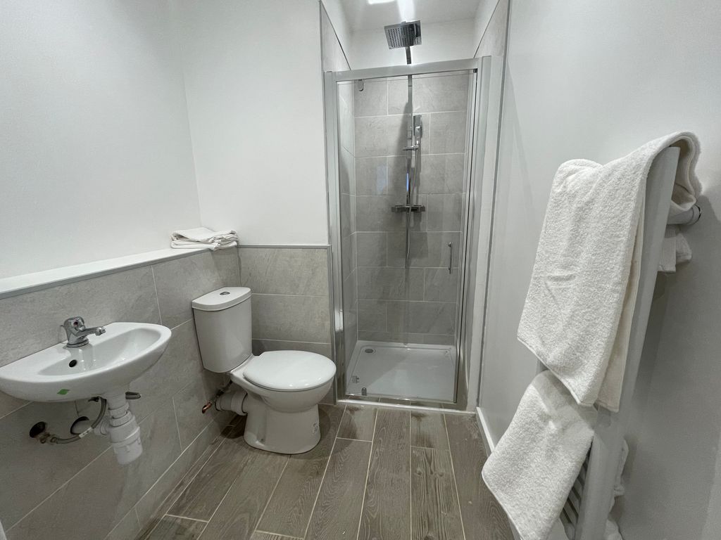 Additional image 6 of 2 bed flat for saleFlat 1, The Old Victorian School, Albert Street, Newark NG24