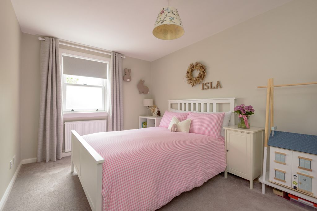 Additional image 11 of 3 bed town house for sale1 Kirk View, Law Road, North Berwick, East Lothian EH39