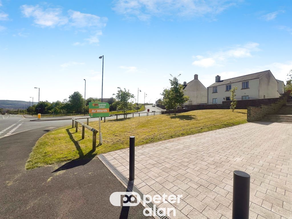 Additional image 13 of 2 bed flat for saleFfordd Coed Darcy, Llandarcy, Neath SA10