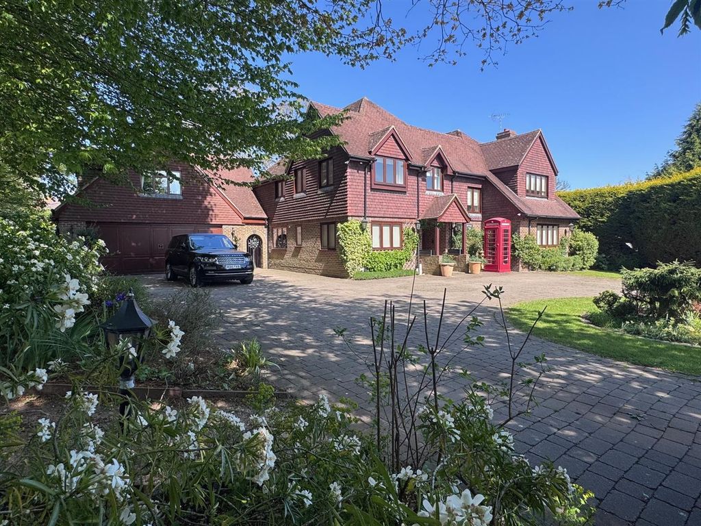 Additional image 45 of 6 bed detached house for saleBickleigh Ridge, Yew Gate, Newbury RG14