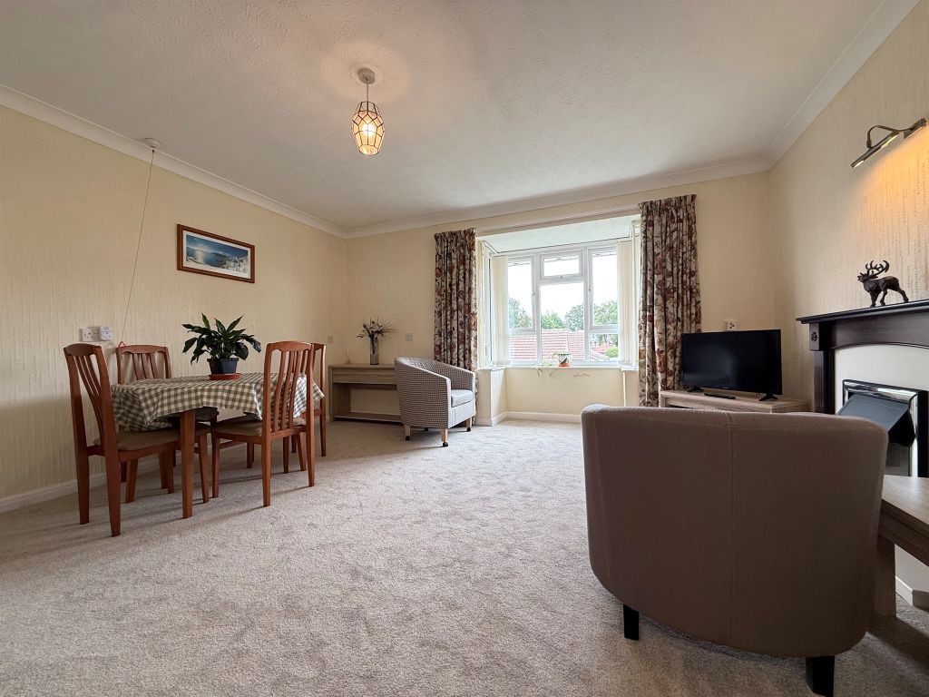 Additional image 3 of 2 bed flat for saleSt Marys Mews, York YO32