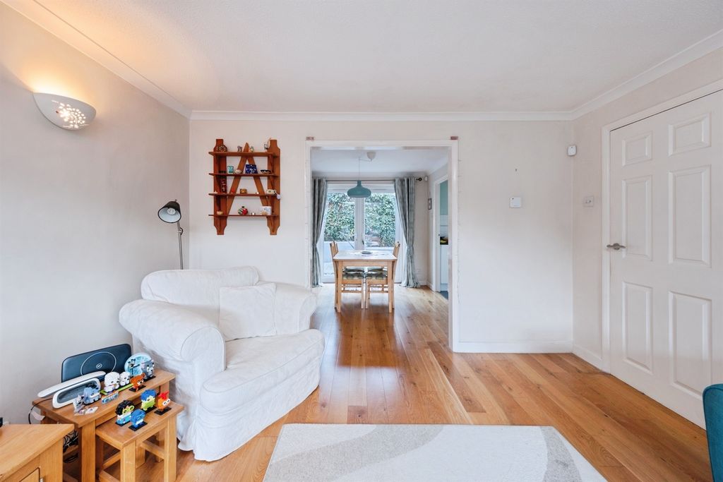 Additional image 2 of 4 bed detached house for saleSpringfield Road, Olney MK46