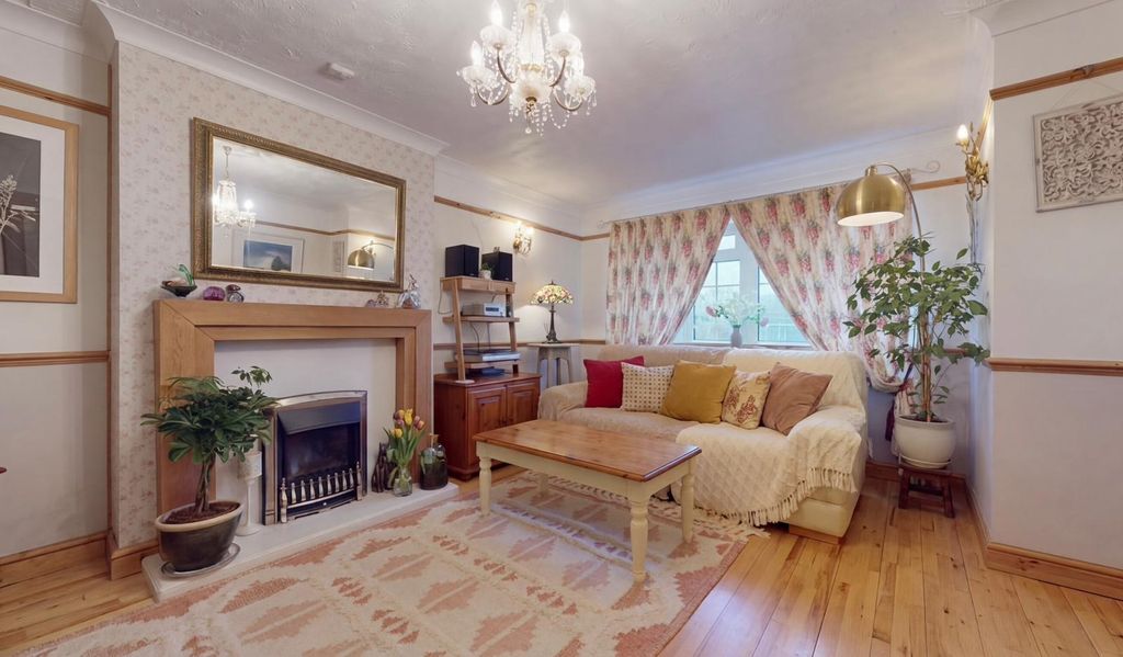 Additional image 6 of 4 bed detached house for saleYeats Close, Newport Pagnell MK16