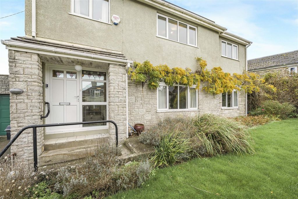 4 bed detached house for saleRiver Walk, Llantwit Major CF61