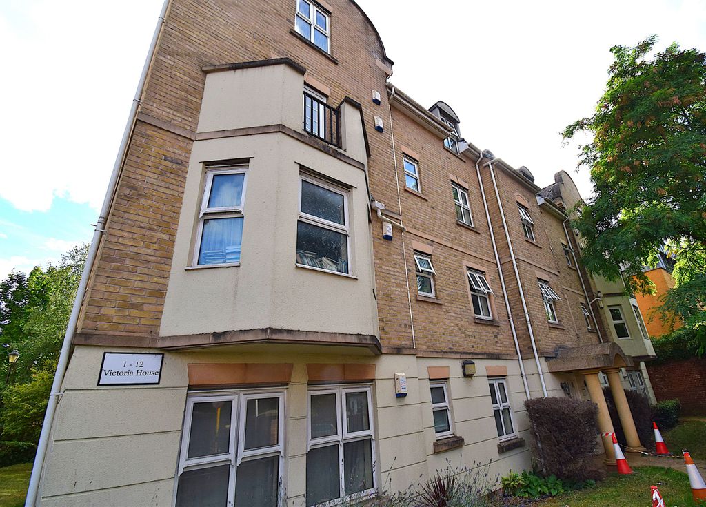 Additional image 15 of 2 bed flat for saleFlat, Victoria House, Billing Road, Northampton NN1