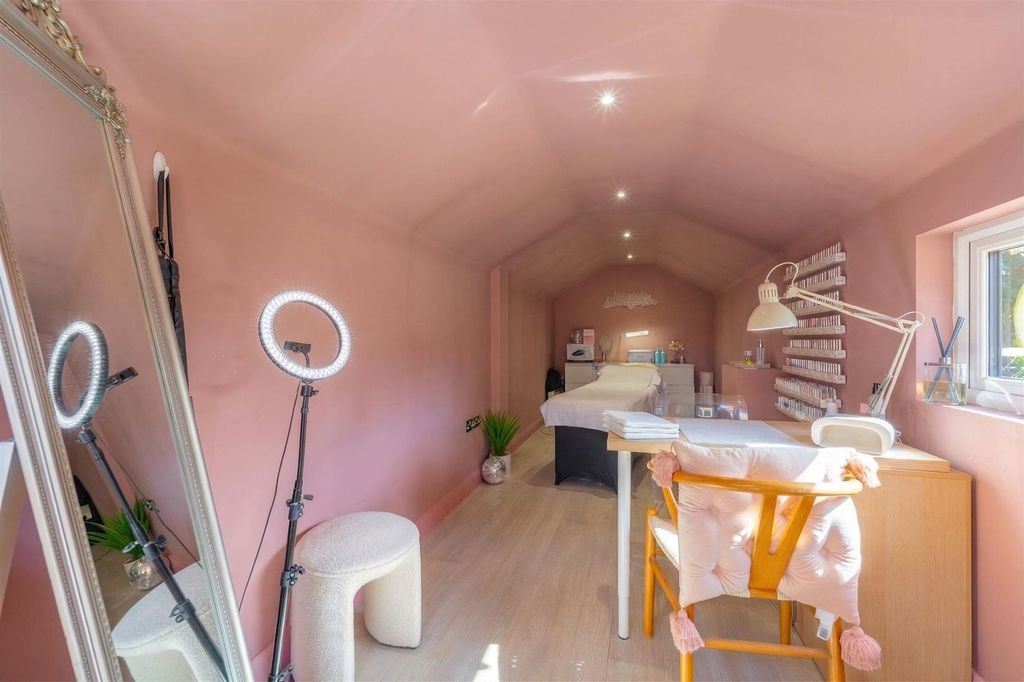 Additional image 32 of 4 bed detached house for salePark View, Moulton, Northampton NN3