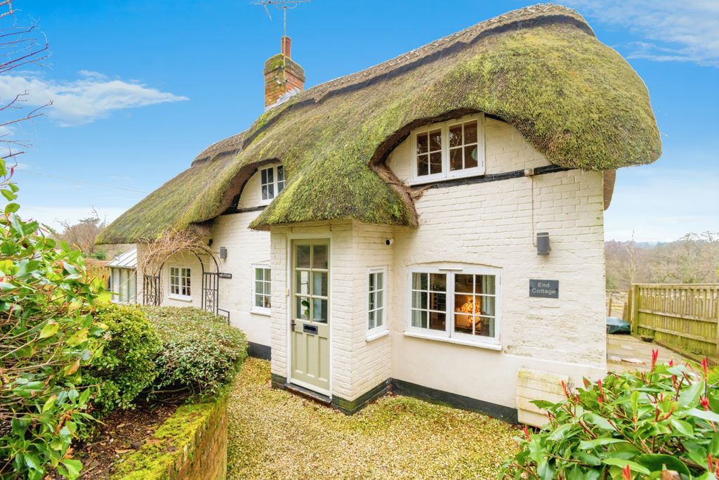 Additional image 20 of 3 bed detached house for saleSilver Street, Lyndhurst, Hampshire SO43