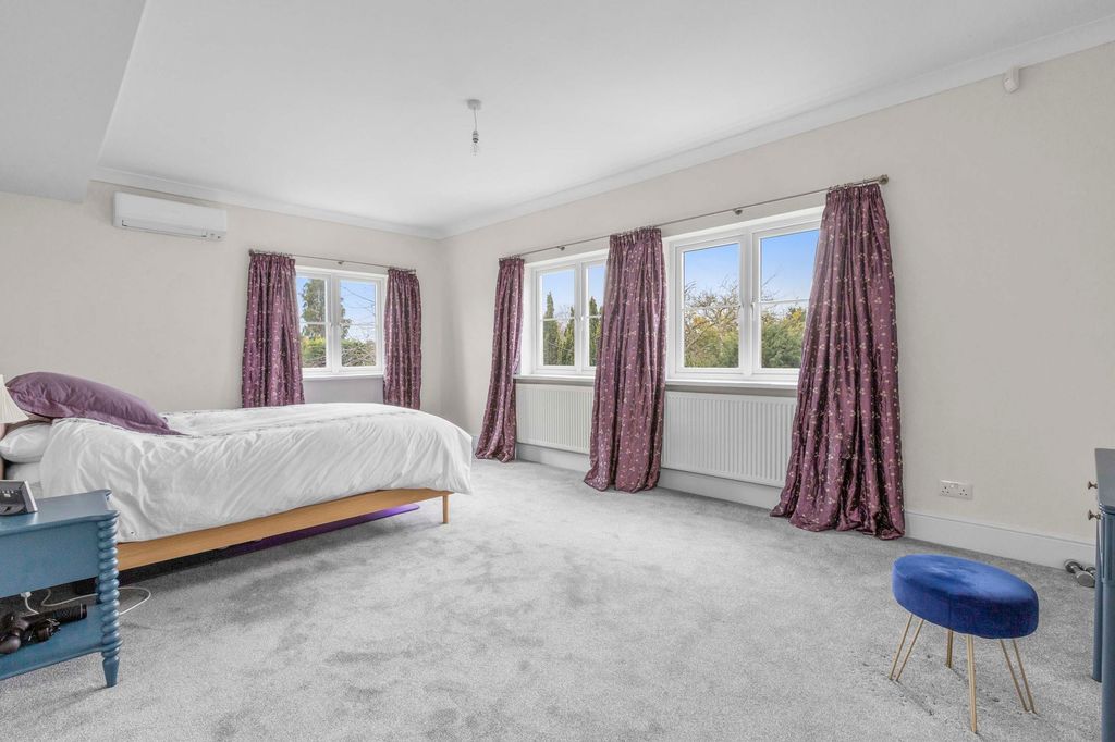 Additional image 11 of 7 bed detached house for salePrinces Risborough, Buckinghamshire HP27