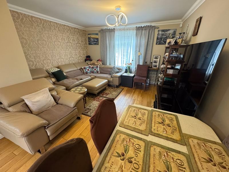 Additional image 3 of 6 bed end terrace house for saleRushdene Crescent, Northolt UB5