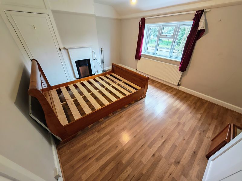 Additional image 5 of 3 bed semi-detached house for saleEastcote Lane, Northolt UB5