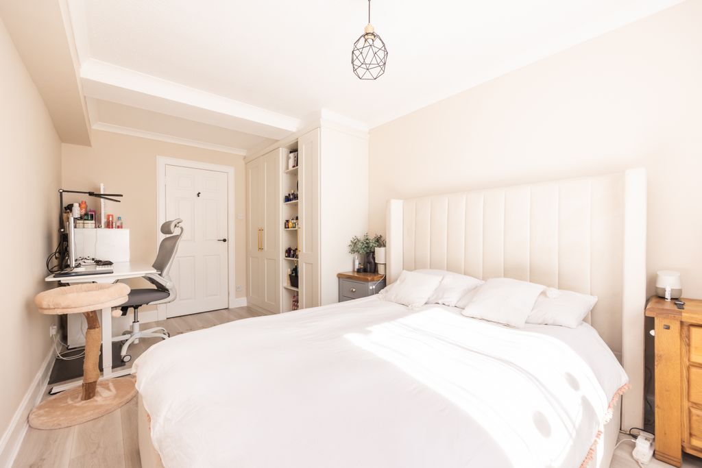 Additional image 7 of 1 bed flat for sale39B, Lawrie Terrace, Loanhead EH20
