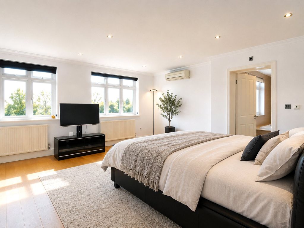 Additional image 13 of 7 bed detached house for saleManor Road, Potters Bar, Hertfordshire EN6