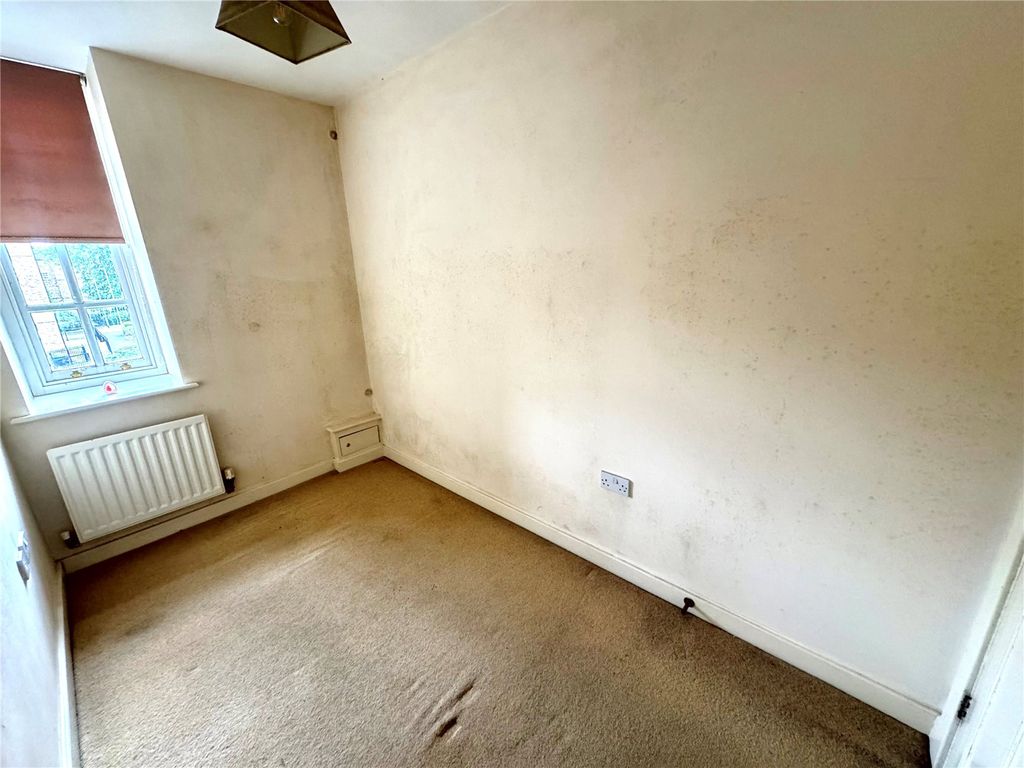 Additional image 6 of 2 bed flat for saleTuke Grove, Wakefield, West Yorkshire WF1